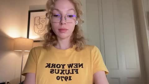 Snapshot of milayah chatting on February 24, 2026, 5:00 pm Mila online show from February 24, 2026, 5:00 pm