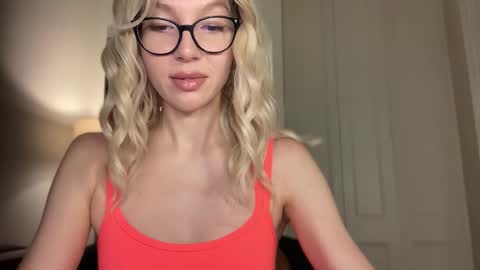 Snapshot of milayah chatting on March 21, 2026, 4:32 pm Mila online show from March 21, 2026, 4:32 pm