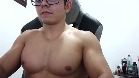 milcaritas3 online show from February 10, 2026, 5:44 am