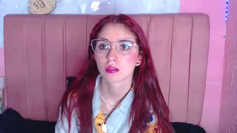 Snapshot of mildrecute chatting on October 22, 2025, 4:29 pm Ana online show from October 22, 2025, 4:29 pm