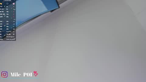 Snapshot of mile_perez chatting on June 17, 2026, 8:10 pm M I L E online show from June 17, 2026, 8:10 pm