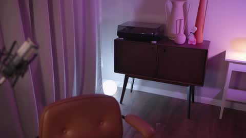 Snapshot of mileeena chatting on December 11, 2024, 12:23 pm M Telegram mamagotachannel online show from December 11, 2024, 12:23 pm