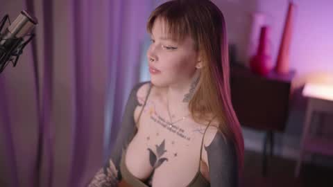 Snapshot of mileeena chatting on January 7, 2025, 3:44 pm M Telegram mamagotachannel online show from January 7, 2025, 3:44 pm