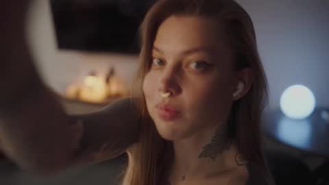 Snapshot of mileeena chatting on September 22, 2025, 1:02 pm M Telegram mamagotachannel online show from September 22, 2025, 1:02 pm