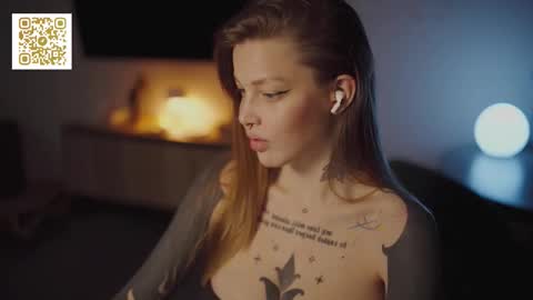 Snapshot of mileeena chatting on October 16, 2025, 2:18 pm M Telegram mamagotachannel online show from October 16, 2025, 2:18 pm