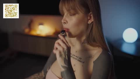 Snapshot of mileeena chatting on November 17, 2025, 12:00 pm M Telegram mamagotachannel online show from November 17, 2025, 12:00 pm