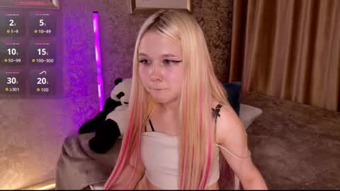 Snapshot of milemissyy chatting on April 30, 2026, 8:57 pm Mia online show from April 30, 2026, 8:57 pm