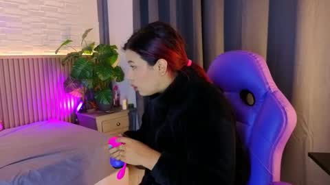 Snapshot of milena_lawson chatting on November 29, 2025, 10:40 am milena_lawson online show from November 29, 2025, 10:40 am