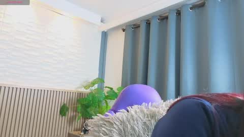 milena_lawson online show from April 21, 2026, 12:22 pm