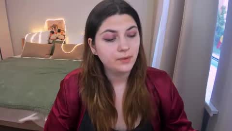 Snapshot of milenafiery chatting on June 27, 2026, 5:23 am milenafiery online show from June 27, 2026, 5:23 am
