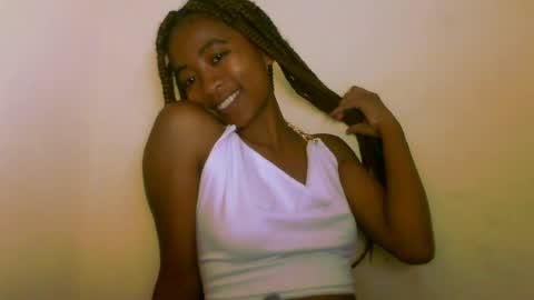 Snapshot of milennah chatting on May 26, 2026, 11:39 am milennah online show from May 26, 2026, 11:39 am