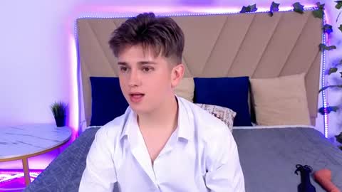 Miles online show from July 22, 2026, 3:09 am