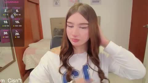 Snapshot of miley_baker chatting on January 17, 2025, 1:56 pm Miley online show from January 17, 2025, 1:56 pm