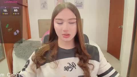 Snapshot of miley_baker chatting on March 11, 2025, 12:50 pm Miley online show from March 11, 2025, 12:50 pm