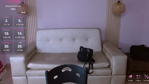 Snapshot of miley_clarck chatting on June 20, 2026, 8:33 pm Miley online show from June 20, 2026, 8:33 pm