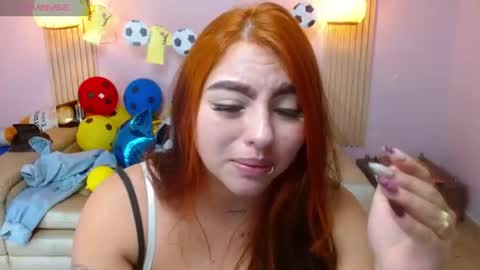 Snapshot of miley_clarck chatting on July 17, 2026, 7:41 pm Miley online show from July 17, 2026, 7:41 pm
