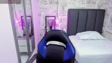 MILEY  online show from January 21, 2025, 12:29 pm