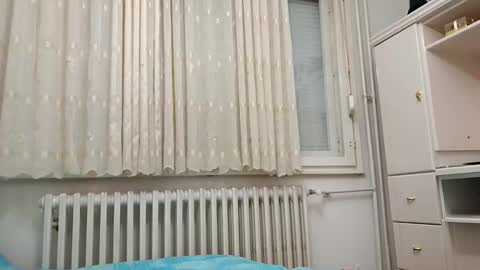 Snapshot of milf44milf chatting on February 15, 2026, 8:02 am milf44milf online show from February 15, 2026, 8:02 am