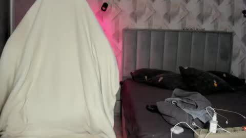 Snapshot of milf__mari chatting on August 9, 2026, 9:36 am Maria online show from August 9, 2026, 9:36 am