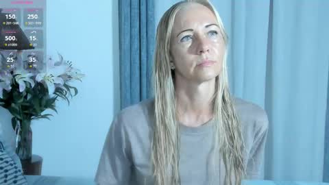 Snapshot of milf_hairy chatting on June 10, 2026, 10:47 am Christine online show from June 10, 2026, 10:47 am
