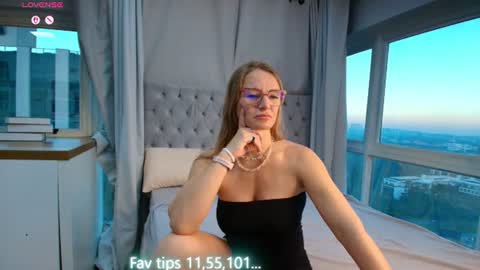 Snapshot of milf_tea chatting on July 3, 2026, 9:48 am Thea NONUDE in public GMT2 Mon 3-9 AM Wed 3-9 AM Thur 3-9 AM Fri 3-9 AM Sun 3-9 AM. online show from July 3, 2026, 9:48 am