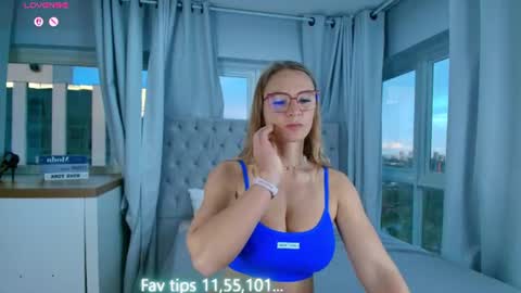 Snapshot of milf_tea chatting on July 14, 2026, 9:47 am Thea NONUDE in public GMT2 Mon 3-9 AM Wed 3-9 AM Thur 3-9 AM Fri 3-9 AM Sun 3-9 AM. online show from July 14, 2026, 9:47 am
