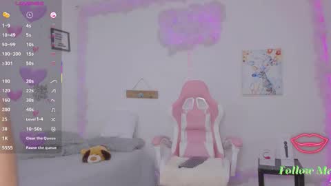 Aura  online show from February 19, 2026, 2:51 am