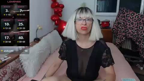 Snapshot of milfdolores chatting on July 16, 2026, 2:50 am milfdolores online show from July 16, 2026, 2:50 am