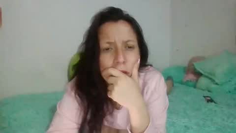 milfevha online show from March 1, 2025, 11:04 pm