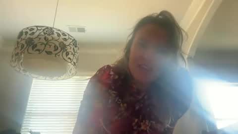 Snapshot of milfyplaywme chatting on November 12, 2025, 3:45 pm milfyplaywme online show from November 12, 2025, 3:45 pm