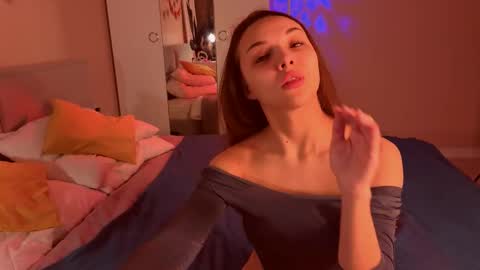 Milana online show from February 27, 2026, 9:48 pm