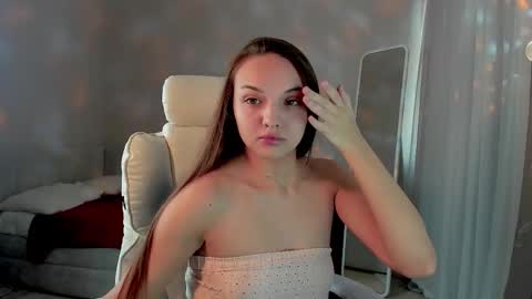 Milana online show from March 1, 2026, 6:04 am