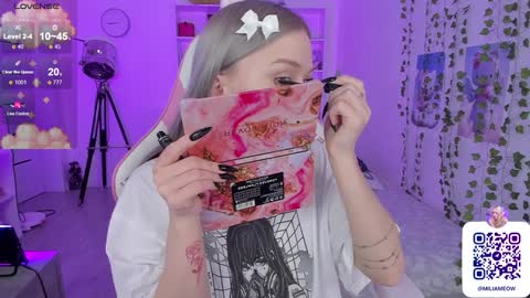 Snapshot of miliameow chatting on December 22, 2024, 11:20 pm Milia online show from December 22, 2024, 11:20 pm