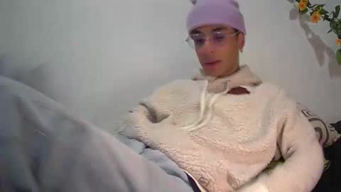 militoveruss2 online show from March 5, 2026, 10:55 am