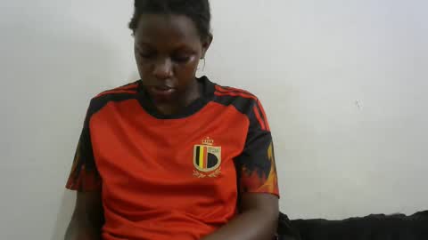 kinwity online show from February 17, 2025, 4:37 pm