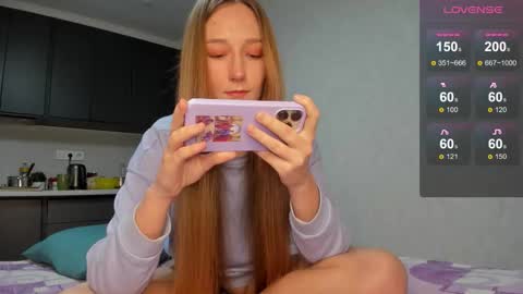 Snapshot of milkaeliza1 chatting on February 14, 2026, 9:22 pm MilkaLiza online show from February 14, 2026, 9:22 pm