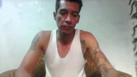 Snapshot of milkhammer chatting on February 17, 2025, 6:04 pm Hammer online show from February 17, 2025, 6:04 pm
