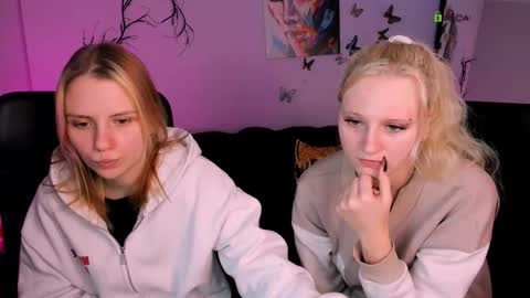 Snapshot of milki_wey chatting on January 15, 2026, 2:32 pm Mila online show from January 15, 2026, 2:32 pm