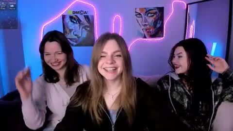 Snapshot of milki_wey chatting on February 2, 2026, 8:18 pm Mila online show from February 2, 2026, 8:18 pm