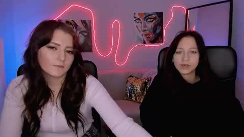 Snapshot of milki_wey chatting on February 4, 2026, 8:14 pm Mila online show from February 4, 2026, 8:14 pm