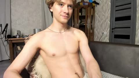 Isaac online show from May 30, 2026, 9:23 pm