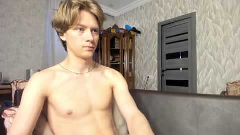 Isaac online show from June 5, 2026, 2:07 am