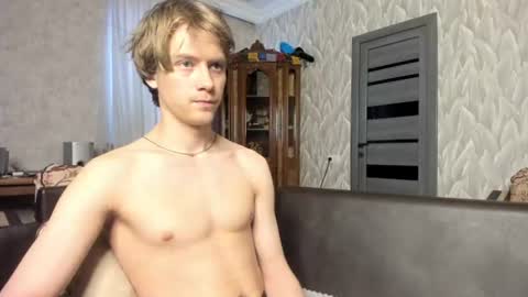 Isaac online show from June 11, 2026, 3:59 am