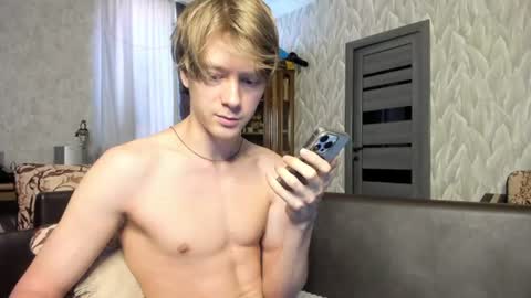 Isaac online show from June 19, 2026, 6:51 am