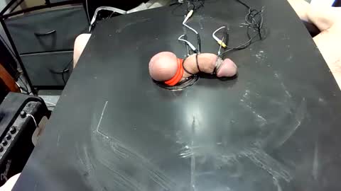 milk me dry online show from February 5, 2026, 8:46 pm