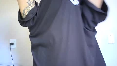 milkoffee online show from December 13, 2024, 1:44 pm