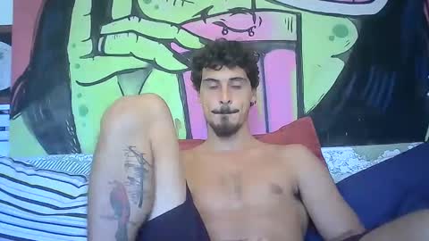 milkoffee online show from March 1, 2025, 3:05 pm