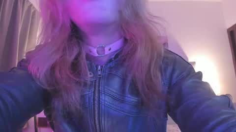 Michelle  online show from April 27, 2026, 8:29 pm