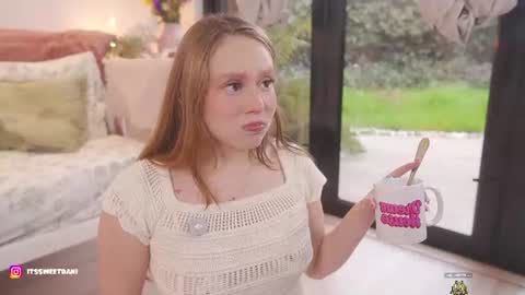 milky_0 online show from July 27, 2026, 7:43 pm