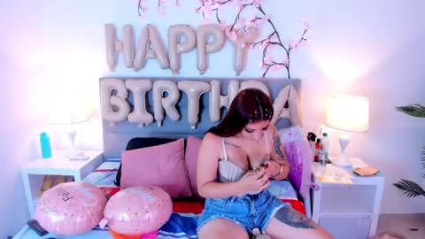 milky__boobs699 online show from April 23, 2026, 12:51 pm